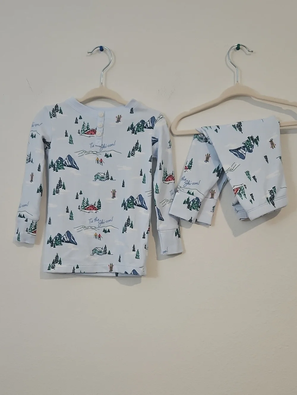 Wondershop Light Blue Mountain & Cabin Pajama Set